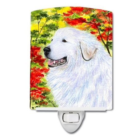 CAROLINES TREASURES Carolines Treasures SS8235CNL Great Pyrenees Ceramic Night Light SS8235CNL